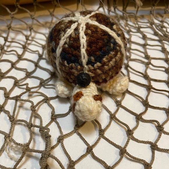 Crochet Cream & Blue Lava Bead Essential Oil Diffuser Gopher Turtle Ornament SK - Picture 2 of 6